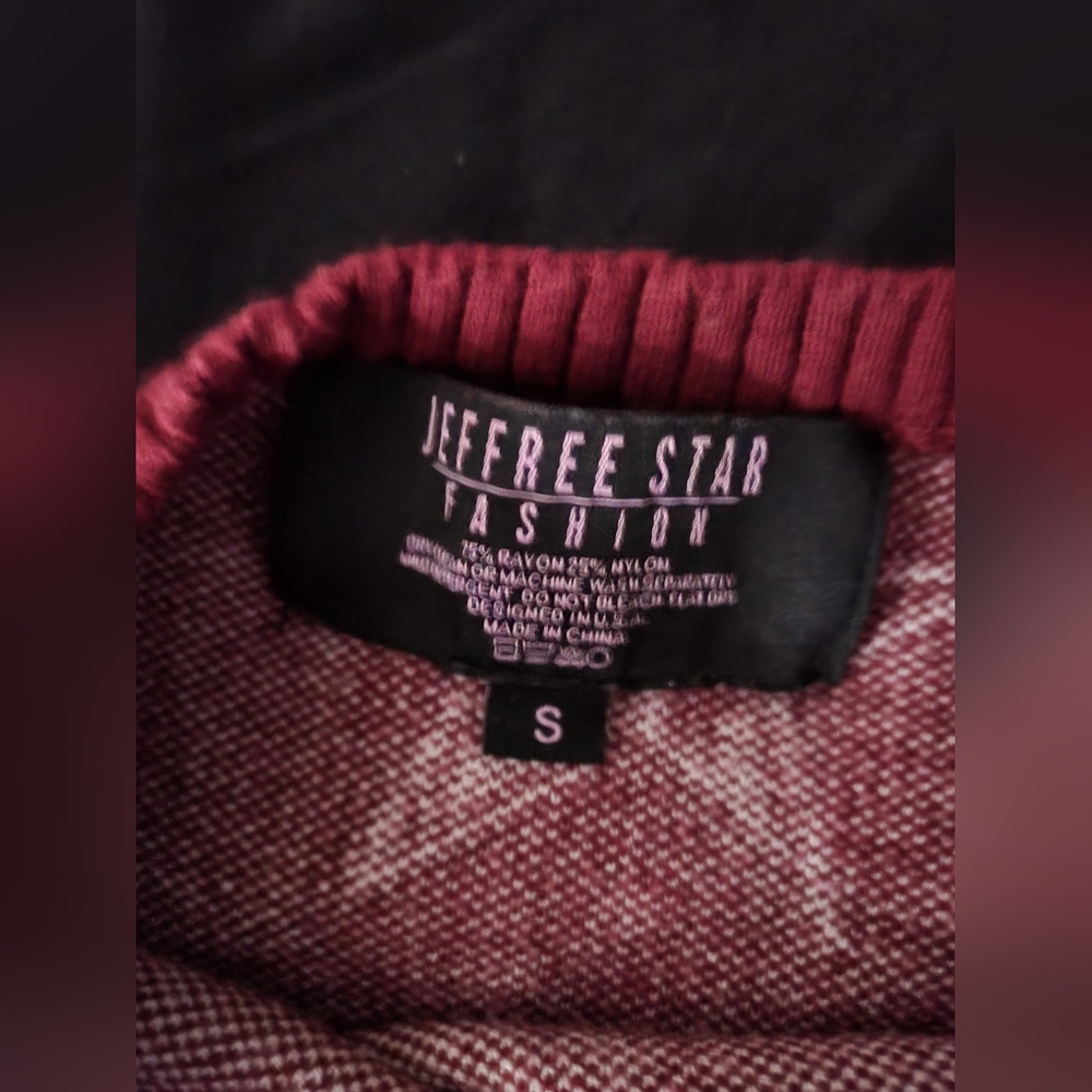 Jeffree Star Unisex Burgundy Ugly Christmas Sweater (S)(NWOT)(DEADSTOCK) - Picture 3 of 4